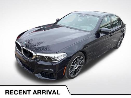 Carbon Black Metallic 2019 BMW 530 xDrive