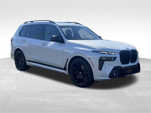 2026 BMW X7 M60i