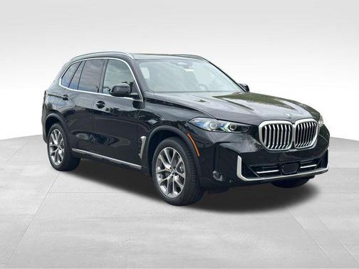 Black Sapphire Metallic 2026 BMW X5 xDrive40i