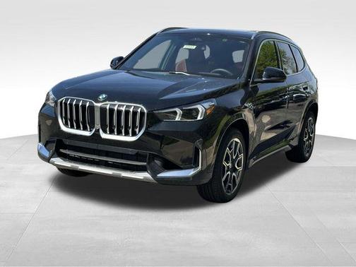 Jet Black 2026 BMW X1 xDrive28i