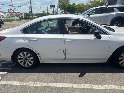 Crystal White Pearl 2017 Subaru Legacy Base