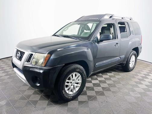 GREY 2014 Nissan Xterra S