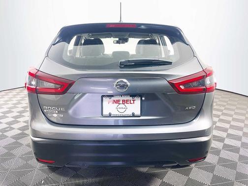 2022 Nissan Rogue Sport S