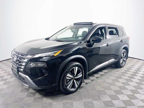 2024 Nissan Rogue SL