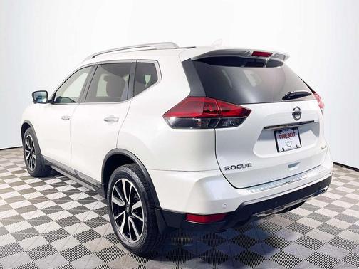 2020 Nissan Rogue SL