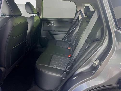 Gun Metallic 2026 Nissan Rogue Platinum