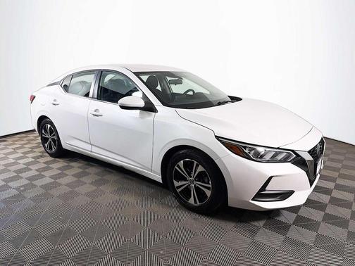 Aspen White TriCoat Pearl 2022 Nissan Sentra SV
