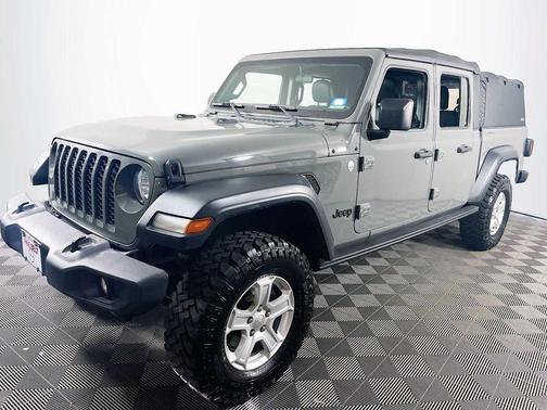 2020 Jeep Gladiator Sport