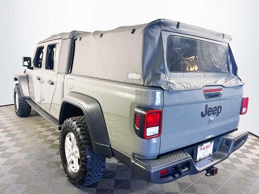 2020 Jeep Gladiator Sport