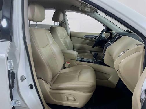 2020 Nissan Pathfinder SL 4WD