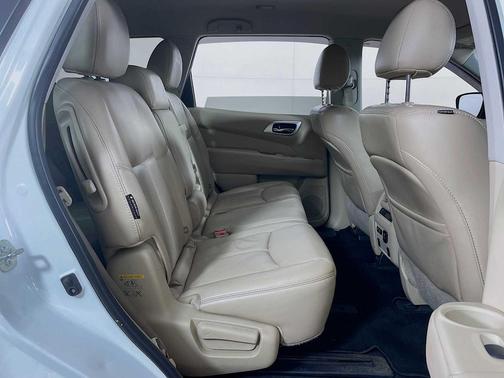 2020 Nissan Pathfinder SL 4WD