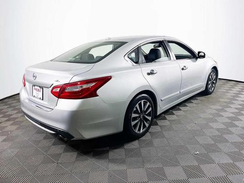 2017 Nissan Altima 2.5 SL