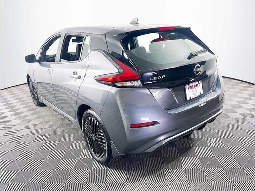 2024 Nissan Leaf SV PLUS