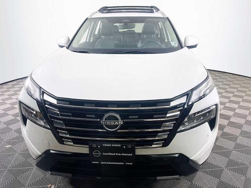 2025 Nissan Rogue Platinum