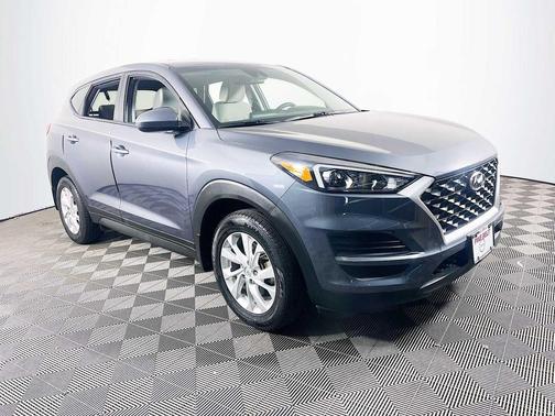 2021 Hyundai TUCSON SE
