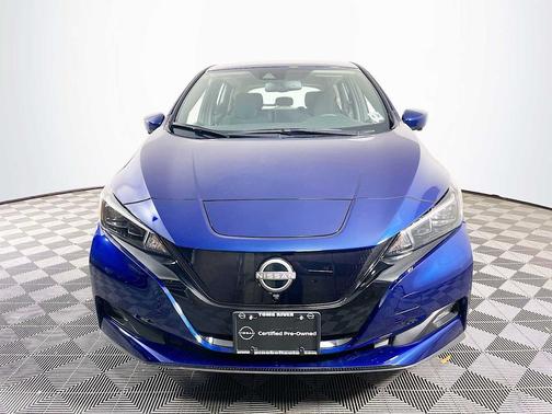 Deep Blue Pearl 2024 Nissan Leaf SV PLUS