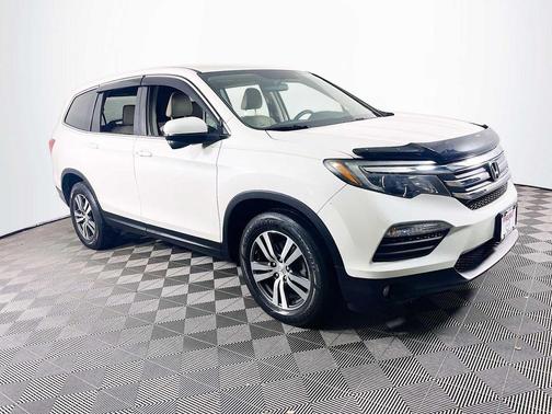 2016 Honda Pilot EX