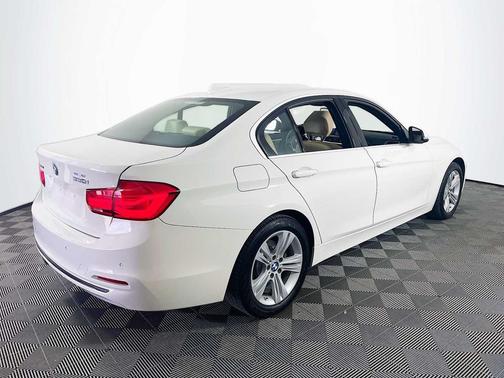 2018 BMW 330 xDrive