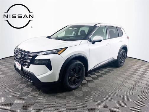 Everest White Pearl Tricoat 2026 Nissan Rogue SV