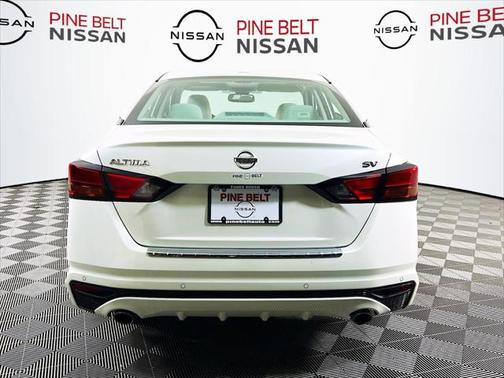 2020 Nissan Altima 2.5 SV