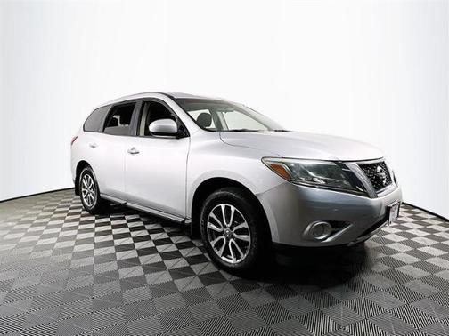 2013 Nissan Pathfinder S