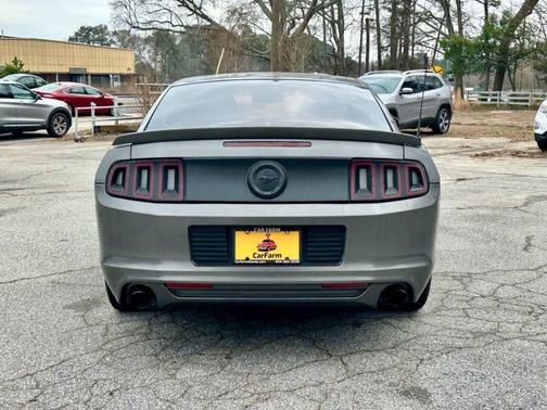 2014 Ford Mustang V6