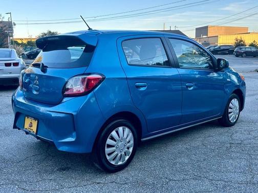 2024 Mitsubishi Mirage ES