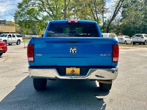 Hydro Blue Pearlcoat 2021 RAM 1500 Classic SLT