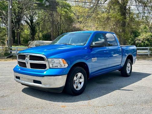 Hydro Blue Pearlcoat 2021 RAM 1500 Classic SLT