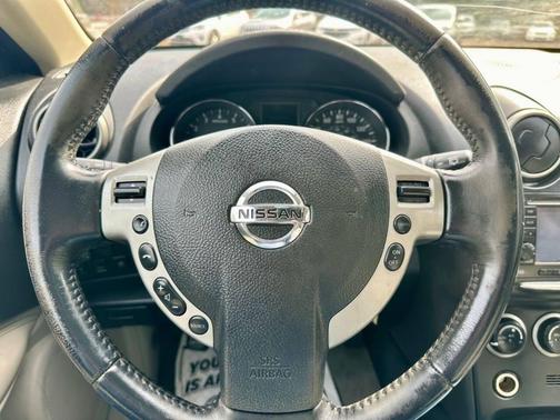 2011 Nissan Rogue SV