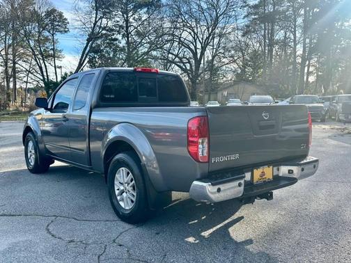 2021 Nissan Frontier SV