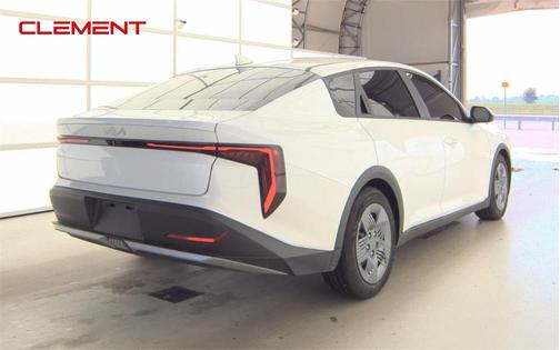 2025 Kia K4 LX