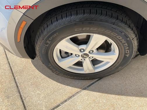 2022 Kia Sorento LX