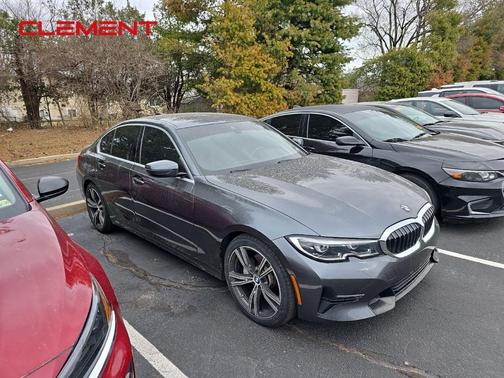 2019 BMW 330 i