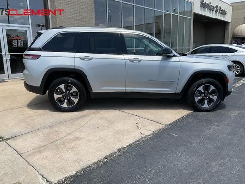 2022 Jeep Grand Cherokee 4xe Base