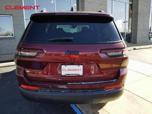 2025 Jeep Grand Cherokee L Laredo