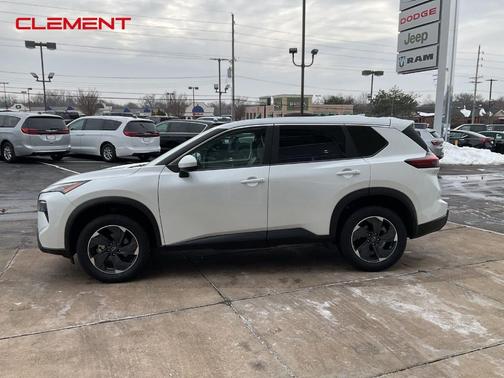 2024 Nissan Rogue SV