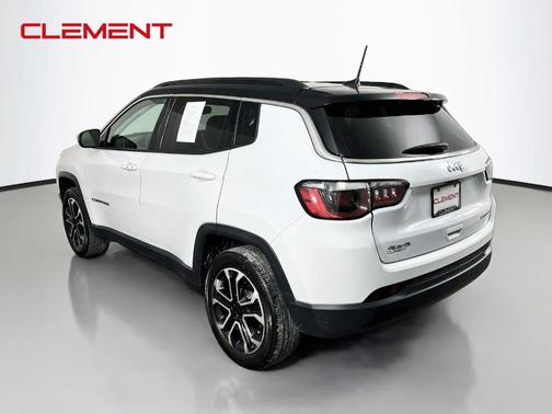 Bright White Clearcoat 2022 Jeep Compass Limited