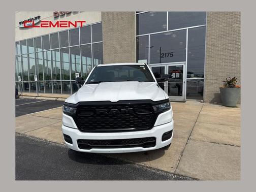 Bright White Clearcoat 2026 RAM 1500 Big Horn/Lone Star