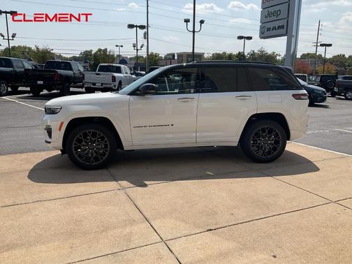 2025 Jeep Grand Cherokee Summit