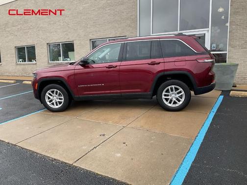 2023 Jeep Grand Cherokee Laredo