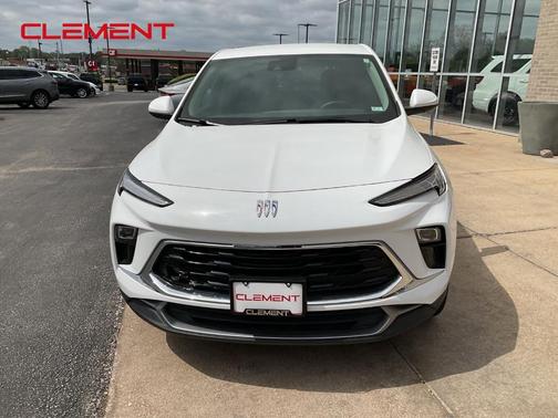 Summit White 2025 Buick Encore GX Preferred