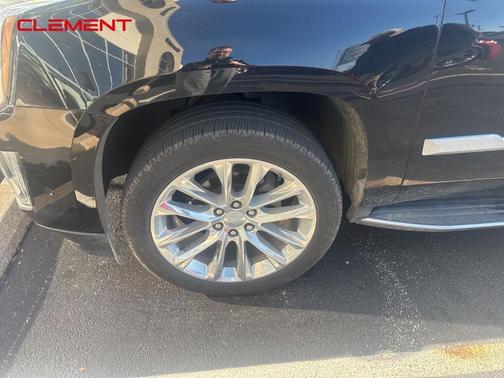 2018 Cadillac Escalade Luxury