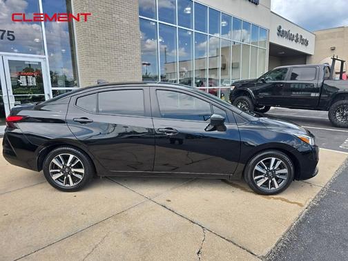 2021 Nissan Versa 1.6 SV