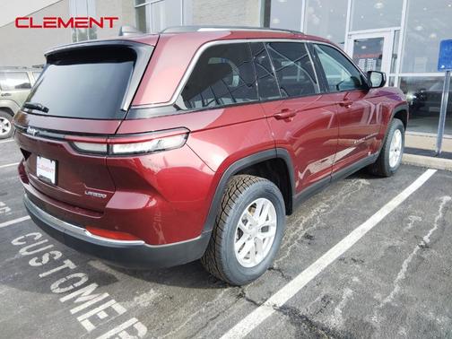 2023 Jeep Grand Cherokee Laredo