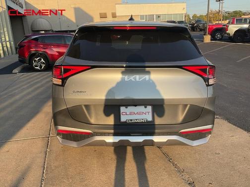 2024 Kia Sportage LX