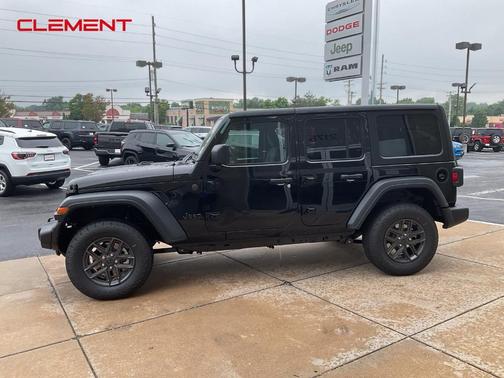 2025 Jeep Wrangler Sport
