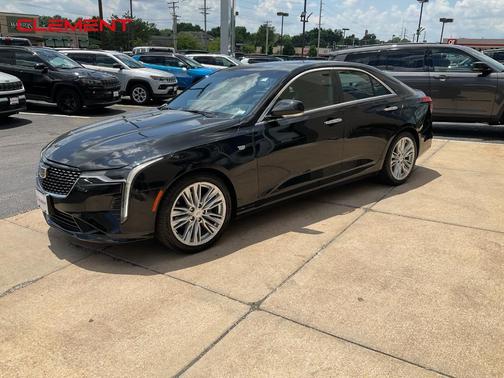 2023 Cadillac CT4 Premium Luxury