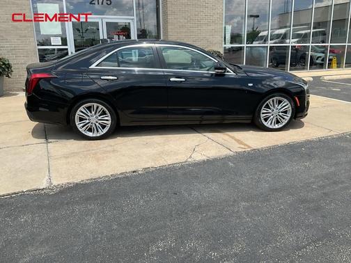 2023 Cadillac CT4 Premium Luxury