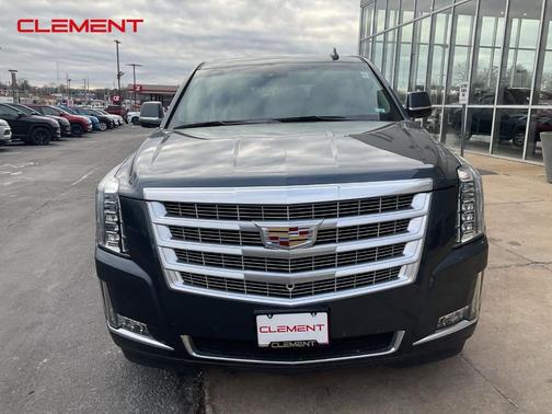 2019 Cadillac Escalade Luxury